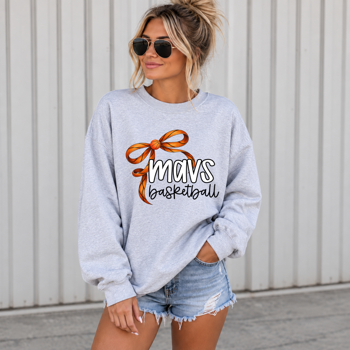 Mavs Basketball Bow Crewneck